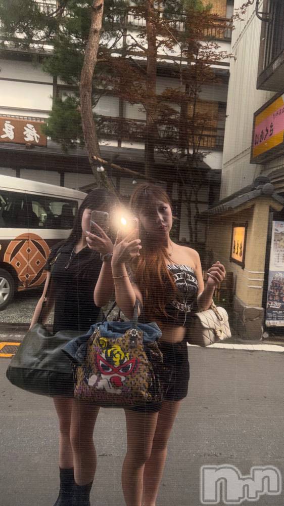 ��Į���ʥå��������륺�С�GIRLS BAR ROBIN(�����륺�С����ӥ�) ����8��26���̥�֥��������Ų����Ԥä�♨️��