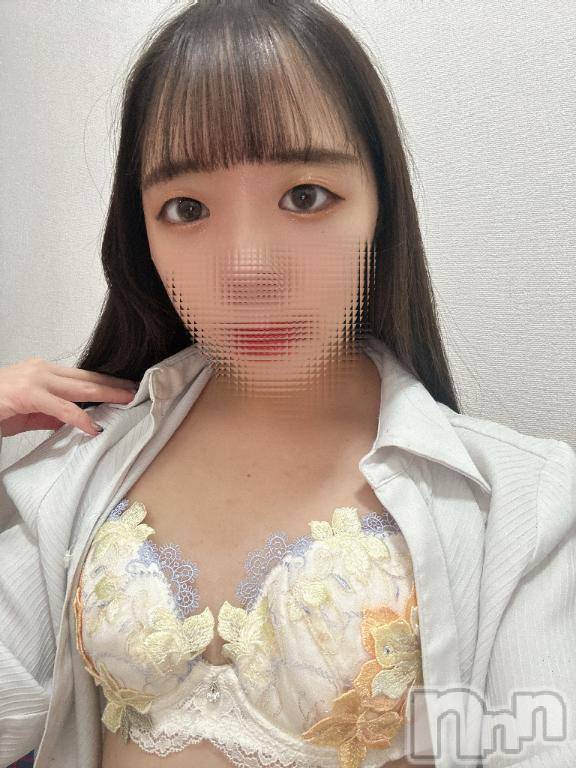 新潟デリヘル奥様特急 新潟店(オクサマトッキュウニイガタテン) おとは(22)の5月29日写メブログ「退勤✅」