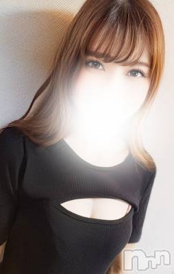 ララ(29) 身長163cm、スリーサイズB86(D).W55.H86。新潟メンズエステ Nspa(エヌスパ)在籍。