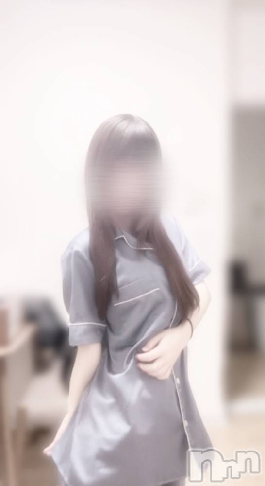新潟メンズエステMYIRO　-マイロ-(マイロ) あむ(20)の6月3日写メブログ「ちょっぴりおやすみ😌」