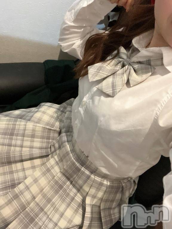 長岡デリヘル純・無垢(ジュンムク)ももの(20)の2026年4月11日写メブログ「すみません(;_;)」