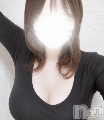 【新人】YUN(20) 身長158cm、スリーサイズB().W.H。新潟メンズエステ CHANEL(シャネル)在籍。