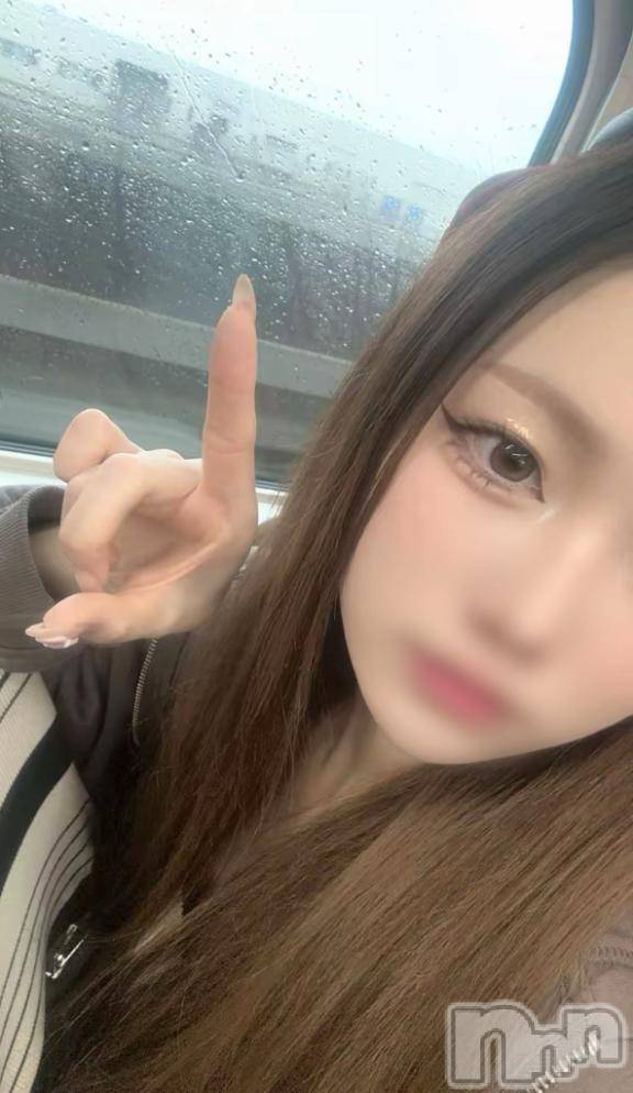 上越デリヘルHONEY(ハニー) りく(♪♪)(20)の4月7日写メブログ「向かってるよ🚄💕」