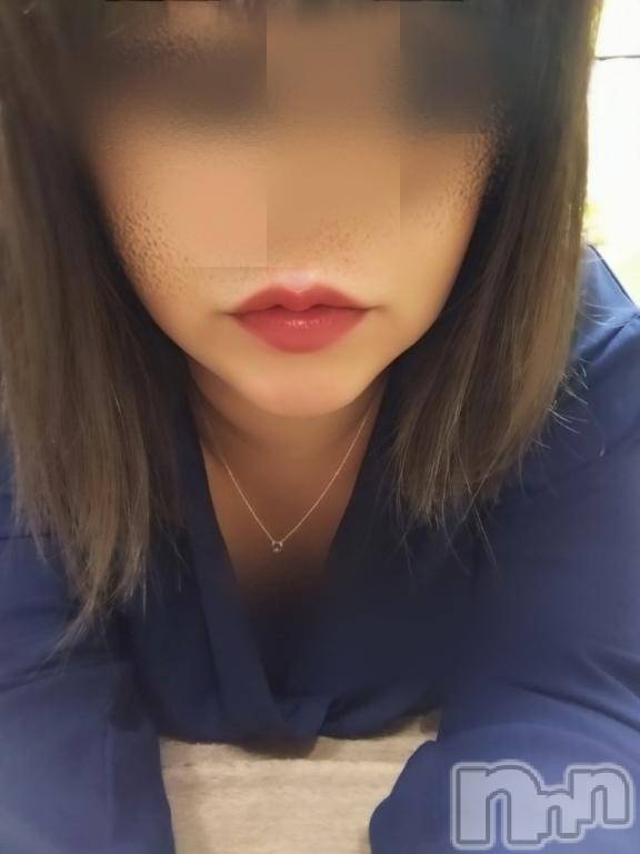 新潟デリヘル人妻不倫処　桃屋　新潟店(ヒトヅマフリンドコロモモヤ) しおん・新人奥様(37)の6月30日写メブログ「ОXのお兄様✨」