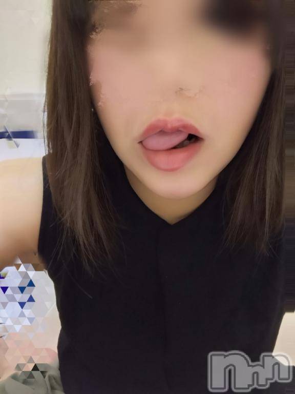 新潟デリヘル人妻不倫処　桃屋　新潟店(ヒトヅマフリンドコロモモヤ) しおん・新人奥様(37)の7月21日写メブログ「お疲れ様です」