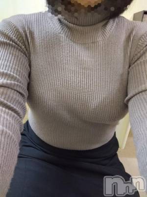 新潟デリヘル 人妻不倫処　桃屋　新潟店(ヒトヅマフリンドコロモモヤ) しおん・新人奥様(37)の4月29日写メブログ「髪がね」