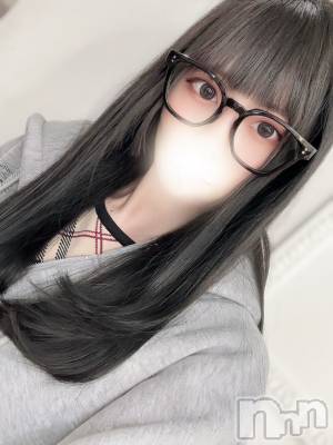 れいあ(22) 身長152cm、スリーサイズB87(E).W56.H83。上越デリヘル BLUE BIRD上越店(ブルーバード上越店)在籍。