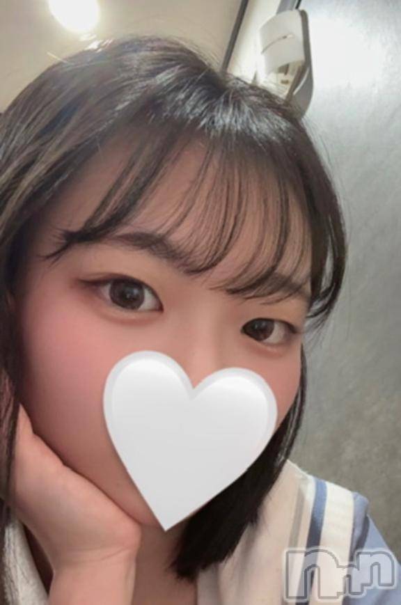 新潟デリヘル奥様特急 新潟店(オクサマトッキュウニイガタテン)ゆのあ(20)の2026年4月10日写メブログ「出勤してます！」