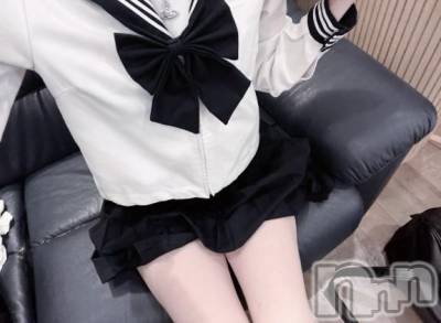 長岡デリヘル ROOKIE(ルーキー) あやね(19)の4月17日写メブログ「大人な夜に...🌙🌹」