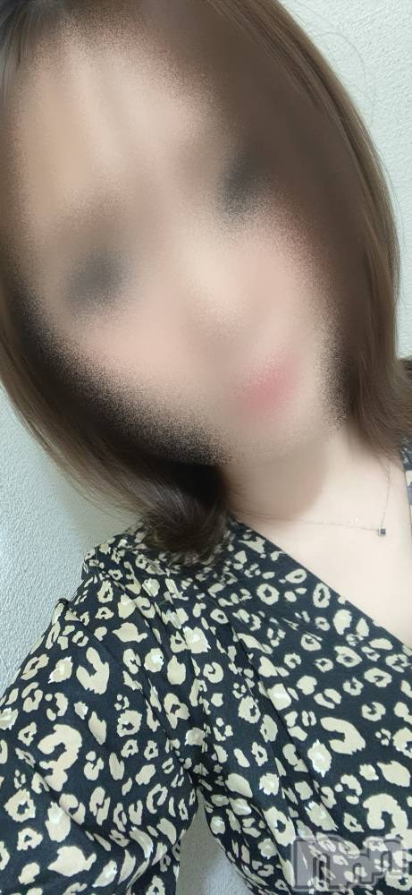 新潟デリヘル人妻不倫処　桃屋　新潟店(ヒトヅマフリンドコロモモヤ) ちなつ・本日入店(35)の4月10日写メブログ「ありがとう☺️💕」