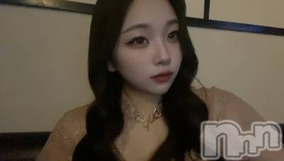 ��������ˤ��륭��Х��顦����֡�Lounge Evo(�饦�󥸥���)�פΥ��㥹�ȡ֤ꤺ�פξҲ����