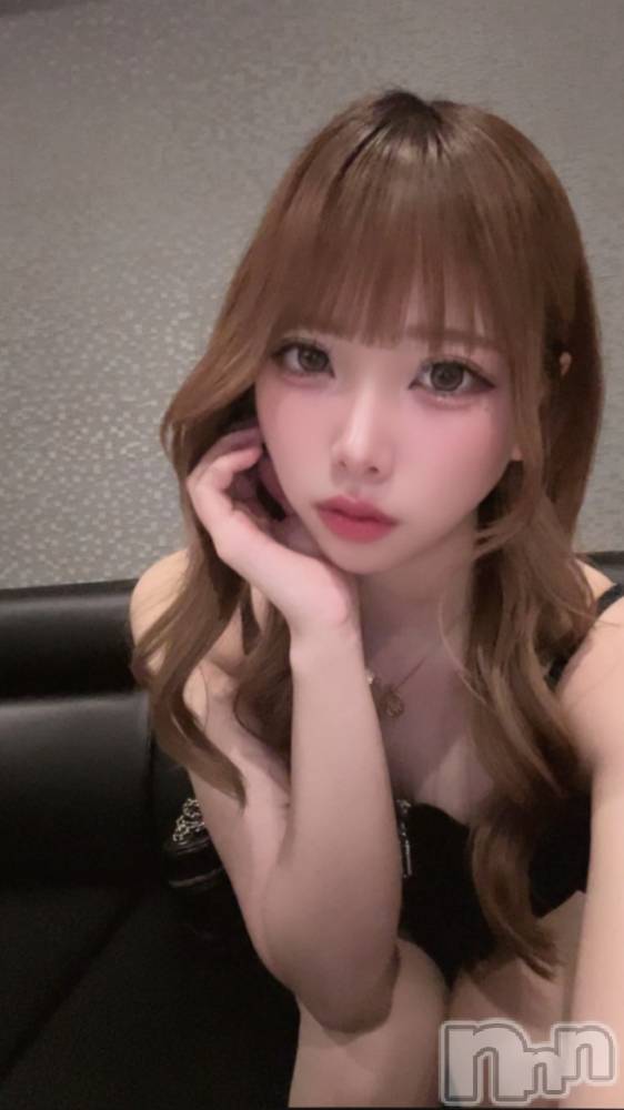 �����������Х��顦�����Lounge Evo(�饦�󥸥���) �줤�ʤ�4��18���̥�֥���������🫡��