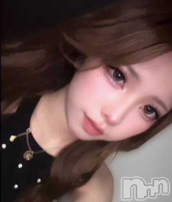 ��������ˤ��륭��Х��顦����֡�Lounge Evo(�饦�󥸥���)�פΥ��㥹�ȡ֤줤�ʡפξҲ����