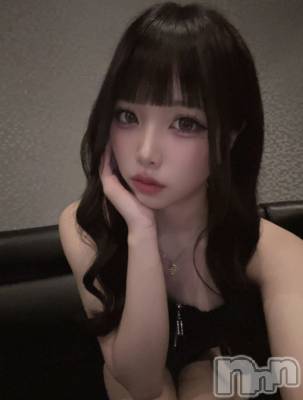 ��������ˤ��륭��Х��顦����֡�Lounge Evo(�饦�󥸥���)�פΥ��㥹�ȡ֤줤�ʡפξҲ����