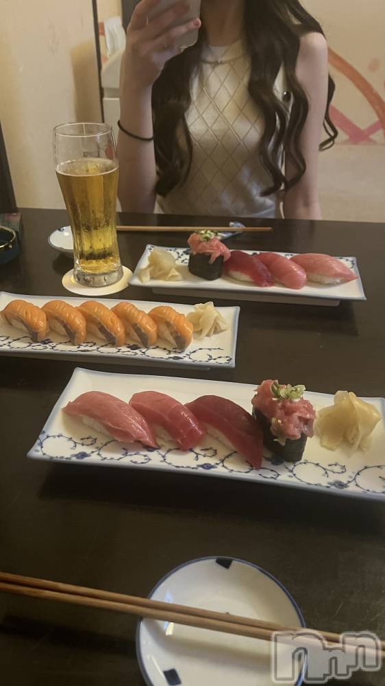 �����������Х��顦�����Lounge Evo(�饦�󥸥���) ������7��31���̥�֥�����🍣‎🤍��