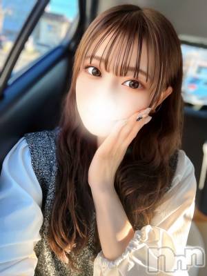 りく(22) 身長155cm、スリーサイズB86(E).W56.H84。上越デリヘル BLUE BIRD上越店(ブルーバード上越店)在籍。