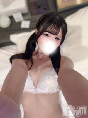 長岡デリヘル ROOKIE(ルーキー) なほ(21)の4月17日写メブログ「ハメ外しちゃう？‎🤍」