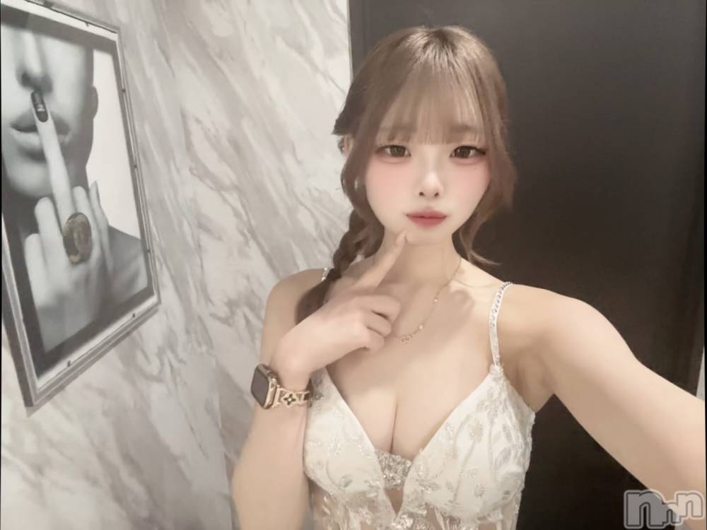 �����������Х��顦�����Lounge Evo(�饦�󥸥���) ������4��16���̥�֥����֤ˤ塼��