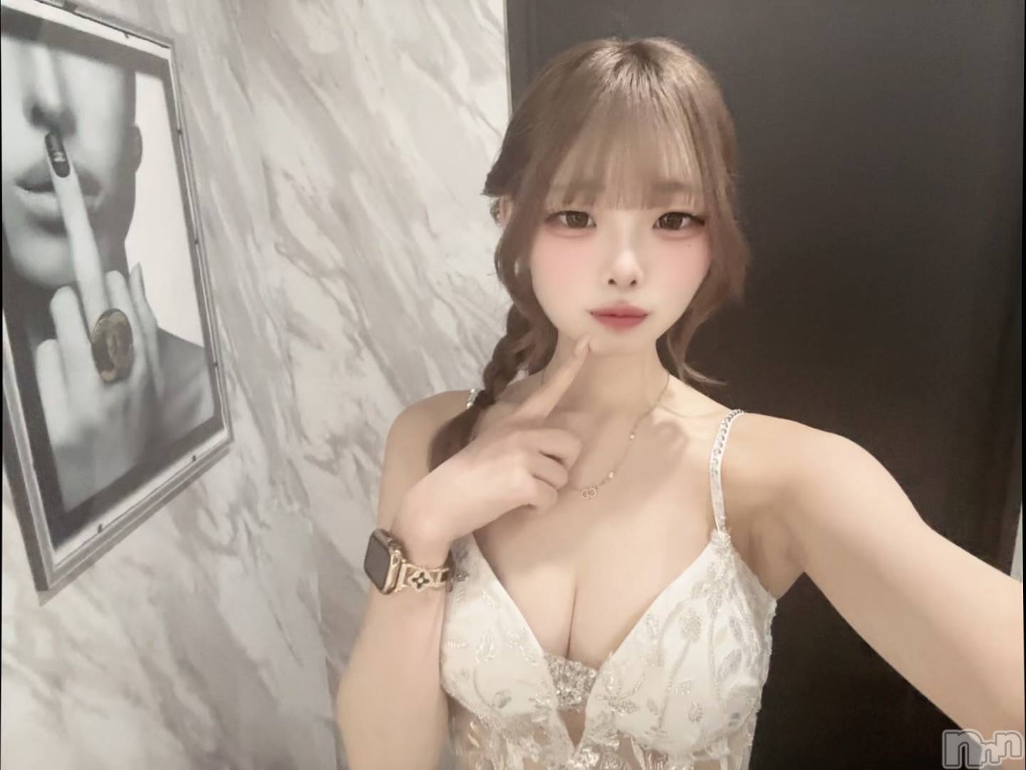 �����������Х��顦�����Lounge Evo(�饦�󥸥���) ��2026ǯ4��16���̥�֥����֤ˤ塼��