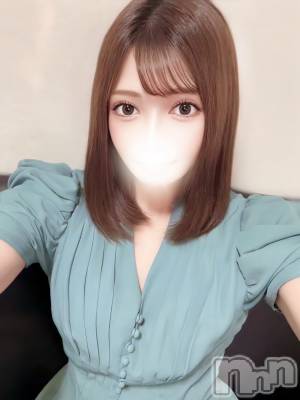 すい(26) 身長162cm、スリーサイズB86(D).W55.H84。上越デリヘル BLUE BIRD上越店(ブルーバード上越店)在籍。