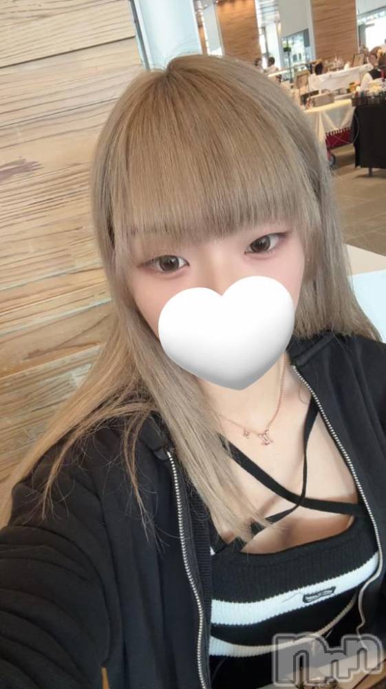 長岡デリヘルROOKIE(ルーキー) ちかげ(20)の4月15日写メブログ「残り3日、独り占めしにきて」