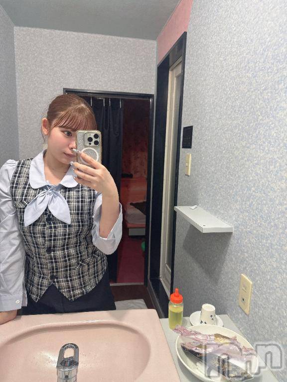 長岡デリヘルROOKIE(ルーキー)みく(20)の2026年4月23日写メブログ「day6」
