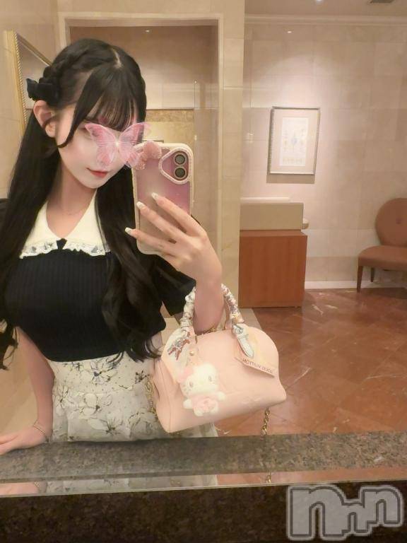 上越デリヘルBLUE BIRD上越店(ブルーバード上越店)みるの(21)の2026年4月16日写メブログ「お兄さんと距離を縮める魔法のキス🫧」