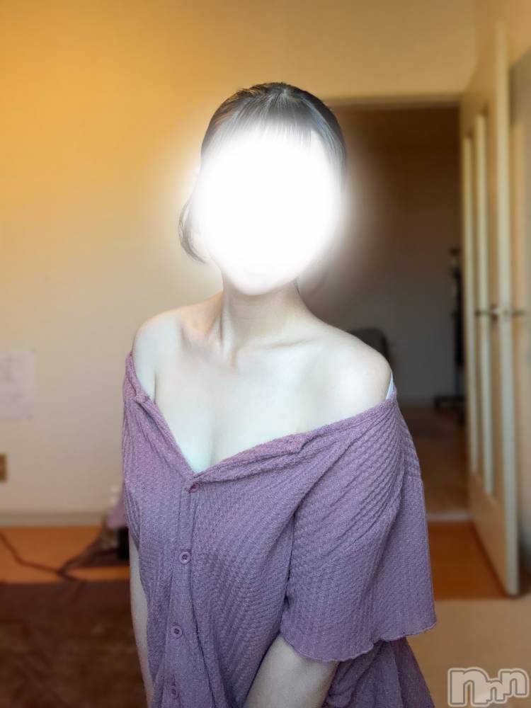 新潟メンズエステMYIRO　-マイロ-(マイロ) なぎさ(21)の8月13日写メブログ「出勤しました♡会ってくれる？」