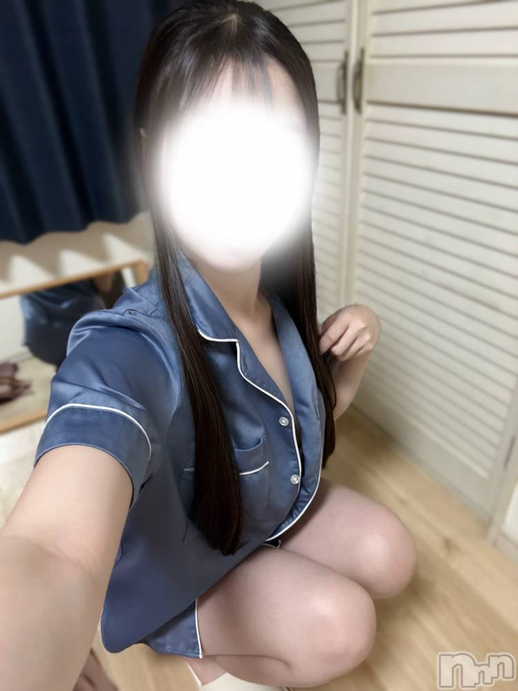 新潟メンズエステMYIRO　-マイロ-(マイロ) なぎさ(21)の10月9日写メブログ「会いたいな」