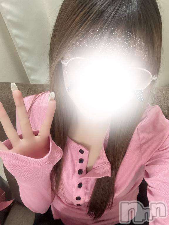 新潟デリヘルMelt(メルト)【新人】にこ(18)の2026年5月6日写メブログ「にこ出勤してます(⸝⸝ɞ̴̶̷ ·̫ ‹⸝⸝ᐡ)~☆」