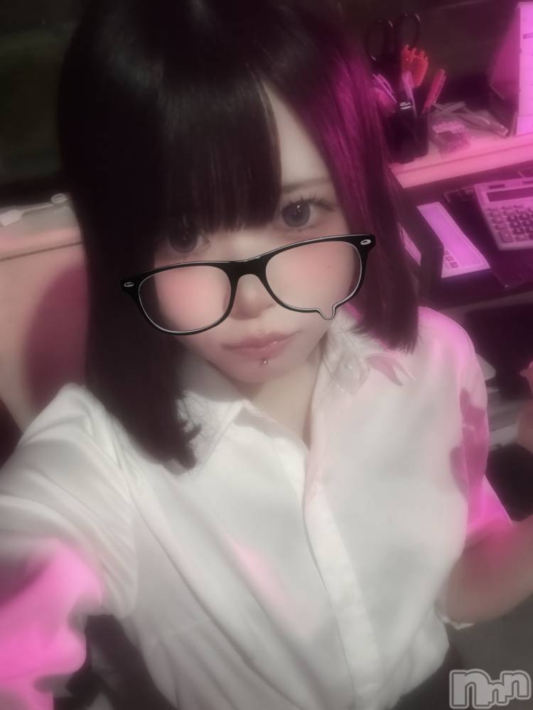 ��Į���ʥå��������륺�С�GIRLS BAR Fable(�����륺�С��ե��֥�) �Ҥʤ�5��5���̥�֥����֤���ä���🎶��