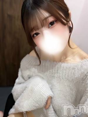 こい(20) 身長157cm、スリーサイズB86(D).W57.H84。上越デリヘル BLUE BIRD上越店(ブルーバード上越店)在籍。