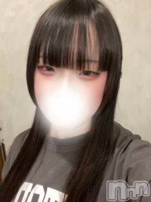 かのん(20) 身長149cm、スリーサイズB95(G以上).W59.H86。新潟ソープ スチュワーデス在籍。