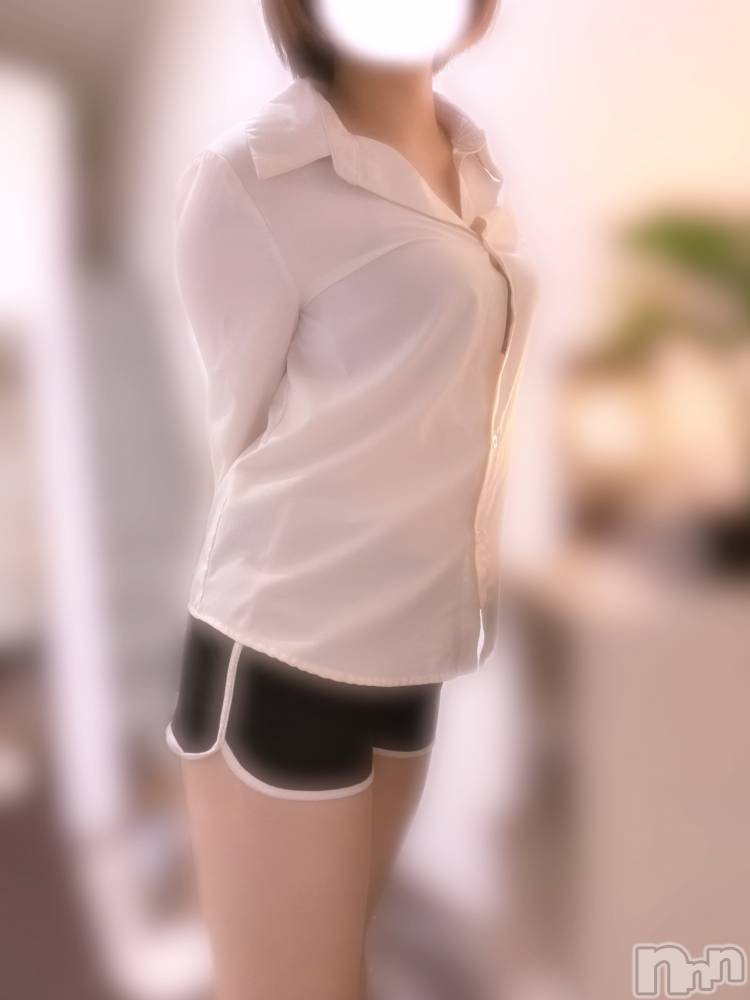 新潟メンズエステTHE PREMIUM SPA(ザ プレミアムスパ) 小鳥ちゃん(24)の8月24日写メブログ「欲求不満…♡」