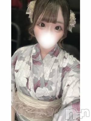 りり(♪)(23) 身長163cm、スリーサイズB87(F).W58.H85。上越デリヘル HONEY(ハニー)在籍。