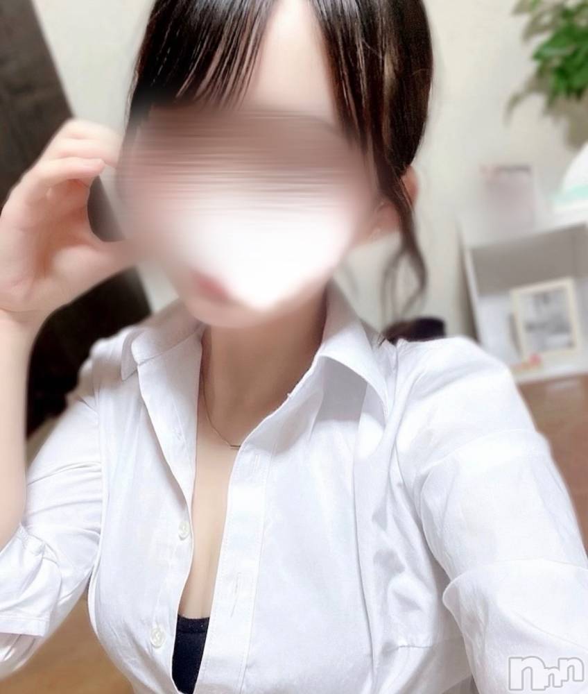 新潟メンズエステTHE PREMIUM SPA(ザ プレミアムスパ) 【新人】白星さや(23)の10月11日写メブログ「本日22:30～🈳🤍」