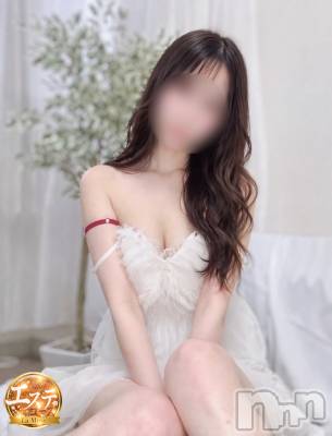 りさ(23) 身長168cm、スリーサイズB83(C).W55.H84。新潟デリヘル La Muse(ラミューズ)在籍。