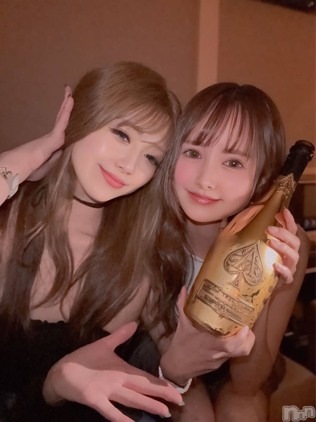 ���ܱ������ʥå��������륺�С�Lounge Aivy(�饦�󥸥���������) ��2026ǯ5��4���̥�֥�����♡��