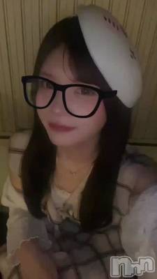 7���