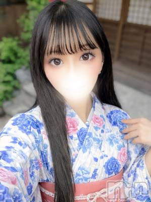 うどん(20) 身長160cm、スリーサイズB87(E).W56.H84。上越デリヘル BLUE BIRD上越店(ブルーバード上越店)在籍。