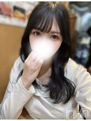さな(♪♪)(21) 身長153cm、スリーサイズB85(E).W55.H83。上越デリヘル HONEY(ハニー)在籍。