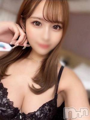 佐山まみ(24) 身長163cm、スリーサイズB86(E).W56.H84。上越デリヘル RICHARD（リシャール）(リシャール)在籍。