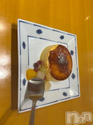 新潟ソープ 新潟バニーコレクション(ニイガタバニーコレクション) アミ(22)の8月4日写メブログ「オナカスイタ🥹」
