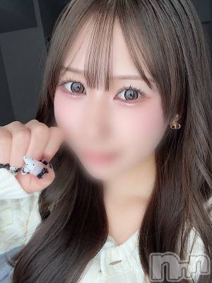 神山あいな(21) 身長152cm、スリーサイズB80(E).W56.H83。上越デリヘル RICHARD（リシャール）(リシャール)在籍。
