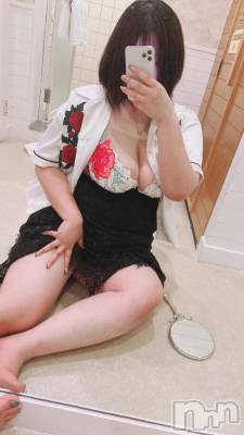 新潟デリヘル 奥様特急 新潟店(オクサマトッキュウニイガタテン) るるな(23)の7月23日写メブログ「🩵25日（土）15時から21時🩵」