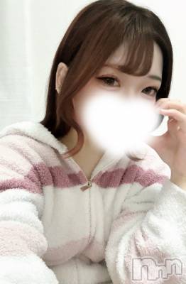 体験かえでちゃん(18) 身長154cm、スリーサイズB84(D).W54.H81。新潟デリヘル sleepy girl(スリーピーガール)在籍。