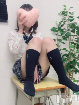 なみ(19) 身長155cm、スリーサイズB84(C).W57.H85。新潟デリヘル 新潟デリヘル倶楽部(ニイガタデリヘルクラブ)在籍。