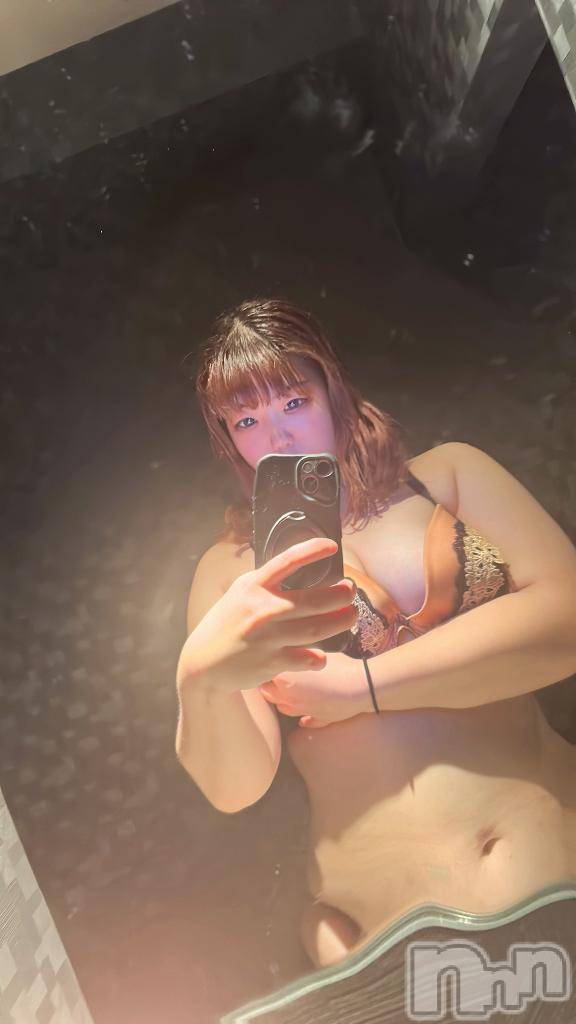 上越デリヘルHONEY(ハニー)いお(特別料金)(23)の2026年5月21日写メブログ「今日も頑張って出勤中🎶」
