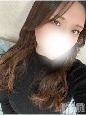 るん(♪)(20) 身長168cm、スリーサイズB89(G以上).W58.H85。上越デリヘル HONEY(ハニー)在籍。
