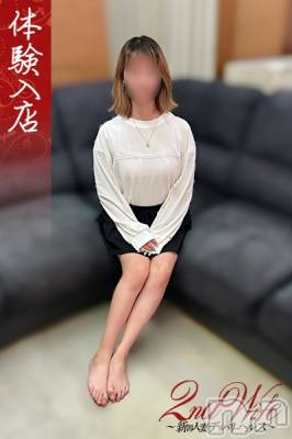 体験。ひな奥様(23) 身長153cm、スリーサイズB82(B).W56.H83。新潟デリヘル 新潟人妻　2nd Wife(セカンドワイフ)在籍。